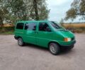 Зелений Фольксваген Transporter, об'ємом двигуна 2 л та пробігом 500 тис. км за 5200 $, фото 1 на Automoto.ua