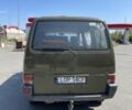 Зеленый Фольксваген Transporter, объемом двигателя 2 л и пробегом 330 тыс. км за 3000 $, фото 2 на Automoto.ua