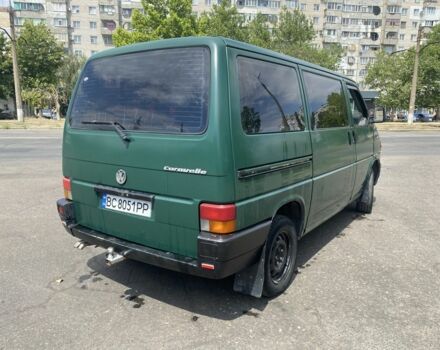Зелений Фольксваген Transporter, об'ємом двигуна 2.4 л та пробігом 400 тис. км за 3300 $, фото 3 на Automoto.ua