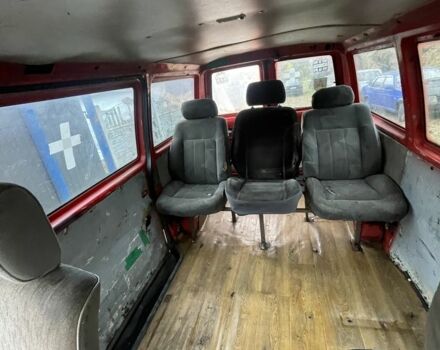 Зелений Фольксваген Transporter, об'ємом двигуна 2.4 л та пробігом 400 тис. км за 1300 $, фото 2 на Automoto.ua