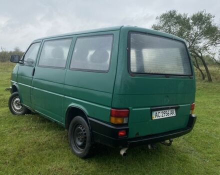 Зелений Фольксваген Transporter, об'ємом двигуна 2 л та пробігом 350 тис. км за 1550 $, фото 2 на Automoto.ua