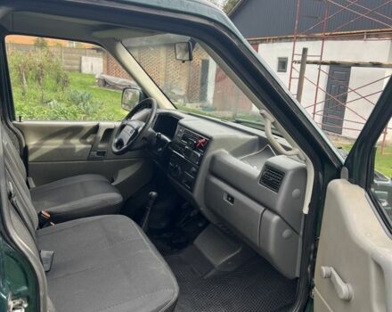 Зелений Фольксваген Transporter, об'ємом двигуна 1.9 л та пробігом 370 тис. км за 4200 $, фото 1 на Automoto.ua