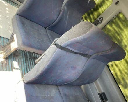 Зелений Фольксваген Transporter, об'ємом двигуна 2 л та пробігом 330 тис. км за 2500 $, фото 8 на Automoto.ua