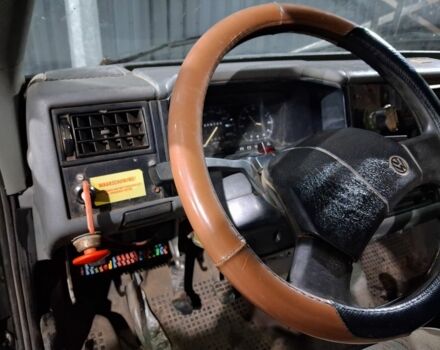 Зеленый Фольксваген Transporter, объемом двигателя 2.4 л и пробегом 300 тыс. км за 2400 $, фото 5 на Automoto.ua