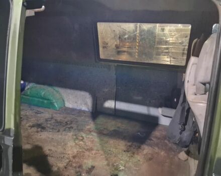 Зеленый Фольксваген Transporter, объемом двигателя 2.4 л и пробегом 300 тыс. км за 2400 $, фото 4 на Automoto.ua