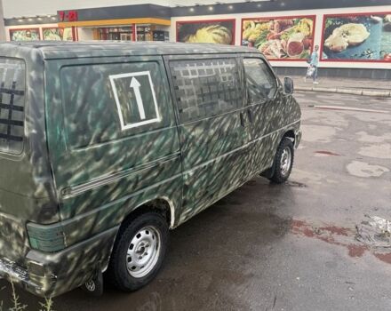 Зеленый Фольксваген Transporter, объемом двигателя 1.9 л и пробегом 350 тыс. км за 2300 $, фото 3 на Automoto.ua