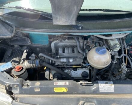 Зелений Фольксваген Transporter, об'ємом двигуна 2 л та пробігом 330 тис. км за 2500 $, фото 9 на Automoto.ua