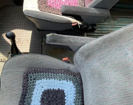 Зелений Фольксваген Transporter, об'ємом двигуна 2 л та пробігом 330 тис. км за 2500 $, фото 4 на Automoto.ua