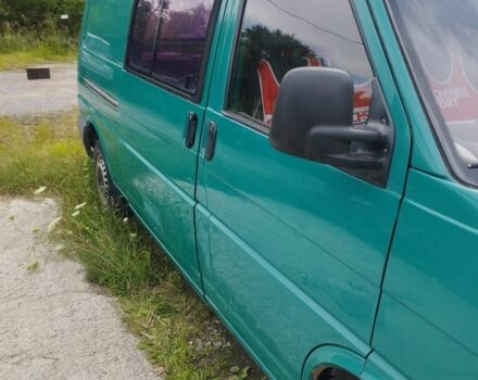 Зеленый Фольксваген Transporter, объемом двигателя 0 л и пробегом 253 тыс. км за 8300 $, фото 4 на Automoto.ua