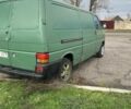 Зелений Фольксваген Transporter, об'ємом двигуна 2.4 л та пробігом 280 тис. км за 1543 $, фото 7 на Automoto.ua
