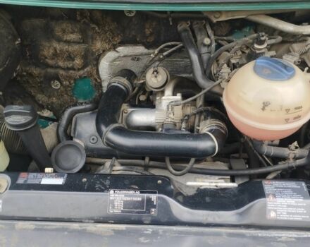 Зеленый Фольксваген Transporter, объемом двигателя 0 л и пробегом 253 тыс. км за 7800 $, фото 7 на Automoto.ua