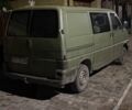 Зелений Фольксваген Transporter, об'ємом двигуна 2.4 л та пробігом 555 тис. км за 775 $, фото 2 на Automoto.ua