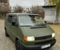 Зеленый Фольксваген Transporter, объемом двигателя 2.5 л и пробегом 407 тыс. км за 2700 $, фото 1 на Automoto.ua