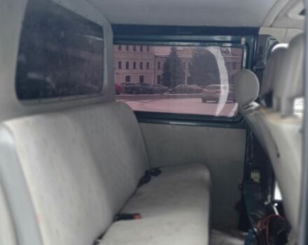 Зеленый Фольксваген Transporter, объемом двигателя 2.5 л и пробегом 340 тыс. км за 2750 $, фото 14 на Automoto.ua