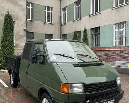 Зелений Фольксваген Transporter, об'ємом двигуна 2.4 л та пробігом 255 тис. км за 2950 $, фото 2 на Automoto.ua
