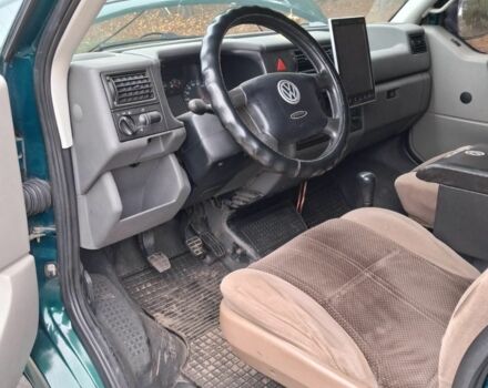 Зелений Фольксваген Transporter, об'ємом двигуна 2.5 л та пробігом 398 тис. км за 6500 $, фото 6 на Automoto.ua