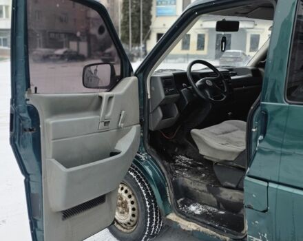 Зеленый Фольксваген Transporter, объемом двигателя 2.5 л и пробегом 340 тыс. км за 2750 $, фото 8 на Automoto.ua