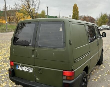 Зелений Фольксваген Transporter, об'ємом двигуна 2.5 л та пробігом 407 тис. км за 2700 $, фото 2 на Automoto.ua