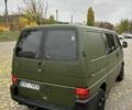 Зелений Фольксваген Transporter, об'ємом двигуна 2.5 л та пробігом 407 тис. км за 2700 $, фото 2 на Automoto.ua