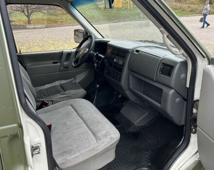 Зелений Фольксваген Transporter, об'ємом двигуна 2.5 л та пробігом 407 тис. км за 2700 $, фото 7 на Automoto.ua