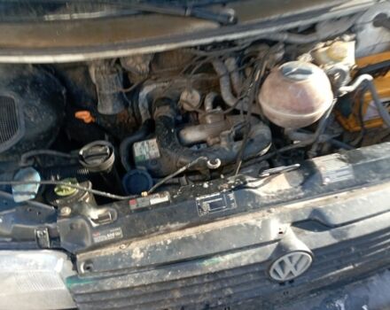 Зеленый Фольксваген Transporter, объемом двигателя 0 л и пробегом 346 тыс. км за 500 $, фото 5 на Automoto.ua