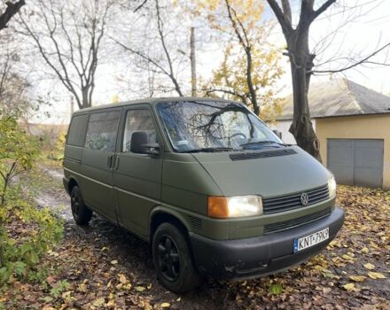Зелений Фольксваген Transporter, об'ємом двигуна 0 л та пробігом 300 тис. км за 2600 $, фото 2 на Automoto.ua