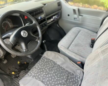 Зелений Фольксваген Transporter, об'ємом двигуна 0 л та пробігом 300 тис. км за 2600 $, фото 6 на Automoto.ua