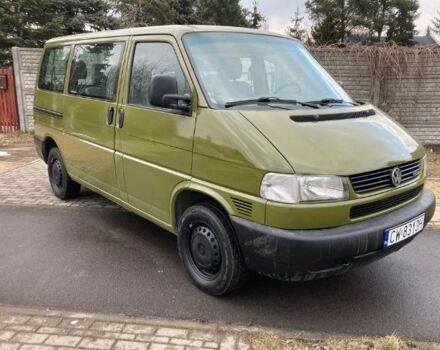 Фольксваген Transporter 2002 у Сумах на Automoto.ua Зелений Фольксваген Transporter, об'ємом двигуна 2.5 л та пробігом 250 тис. км за 1900 $, фото 1 на Automoto.ua