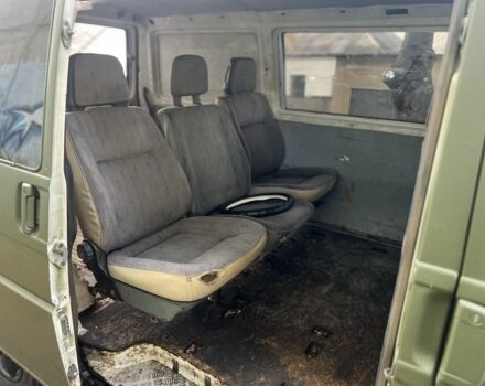 Зелений Фольксваген Transporter, об'ємом двигуна 0 л та пробігом 300 тис. км за 2600 $, фото 9 на Automoto.ua