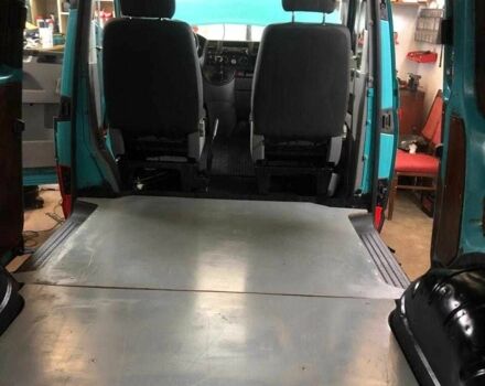 Зеленый Фольксваген Transporter, объемом двигателя 1.9 л и пробегом 310 тыс. км за 4500 $, фото 7 на Automoto.ua