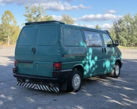 Зеленый Фольксваген Transporter, объемом двигателя 2.5 л и пробегом 309 тыс. км за 4500 $, фото 5 на Automoto.ua