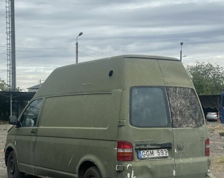 Зелений Фольксваген Transporter, об'ємом двигуна 2.5 л та пробігом 250 тис. км за 2470 $, фото 4 на Automoto.ua