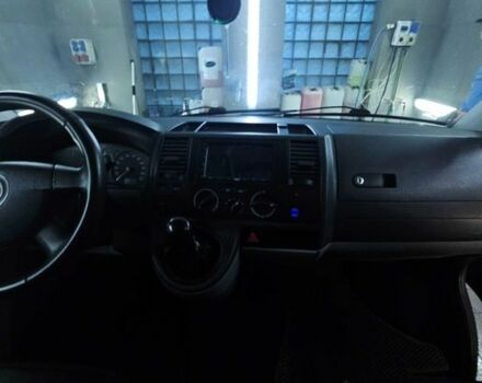 Зеленый Фольксваген Transporter, объемом двигателя 2 л и пробегом 220 тыс. км за 3500 $, фото 4 на Automoto.ua