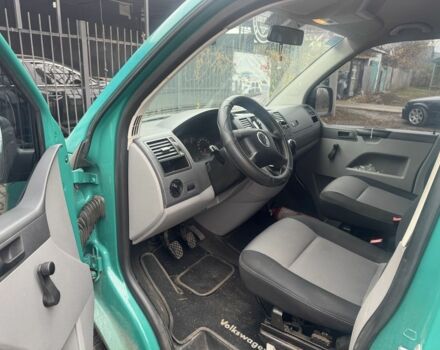 Зелений Фольксваген Transporter, об'ємом двигуна 1.9 л та пробігом 235 тис. км за 6000 $, фото 3 на Automoto.ua