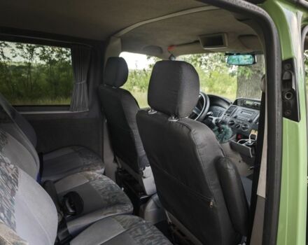Зелений Фольксваген Transporter, об'ємом двигуна 2 л та пробігом 328 тис. км за 8500 $, фото 7 на Automoto.ua
