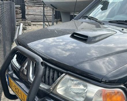 Зелений Фольксваген Transporter, об'ємом двигуна 2.5 л та пробігом 300 тис. км за 5228 $, фото 10 на Automoto.ua