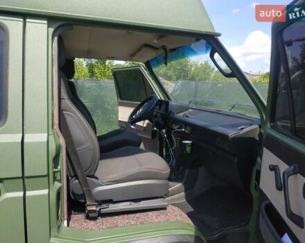 Зеленый Фольксваген Transporter, объемом двигателя 1.6 л и пробегом 220 тыс. км за 12900 $, фото 12 на Automoto.ua