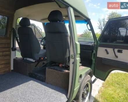 Зеленый Фольксваген Transporter, объемом двигателя 1.6 л и пробегом 220 тыс. км за 12900 $, фото 22 на Automoto.ua
