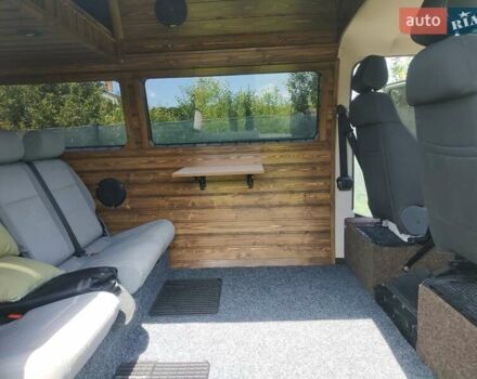 Зеленый Фольксваген Transporter, объемом двигателя 1.6 л и пробегом 220 тыс. км за 12900 $, фото 21 на Automoto.ua