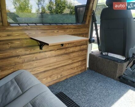 Зеленый Фольксваген Transporter, объемом двигателя 1.6 л и пробегом 220 тыс. км за 12900 $, фото 25 на Automoto.ua