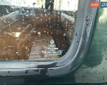 Зеленый Фольксваген Transporter, объемом двигателя 1.6 л и пробегом 150 тыс. км за 4500 $, фото 45 на Automoto.ua