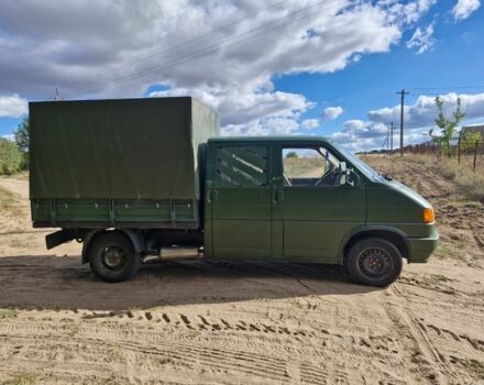 Зеленый Фольксваген Transporter, объемом двигателя 1.9 л и пробегом 331 тыс. км за 3200 $, фото 3 на Automoto.ua