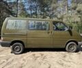 Зелений Фольксваген Transporter, об'ємом двигуна 1.97 л та пробігом 329 тис. км за 2366 $, фото 2 на Automoto.ua