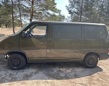 Зелений Фольксваген Transporter, об'ємом двигуна 1.97 л та пробігом 329 тис. км за 2366 $, фото 3 на Automoto.ua