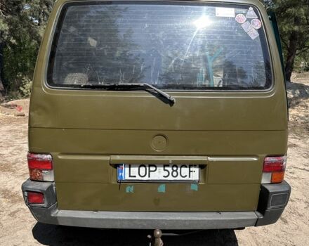 Зелений Фольксваген Transporter, об'ємом двигуна 1.97 л та пробігом 329 тис. км за 2366 $, фото 1 на Automoto.ua