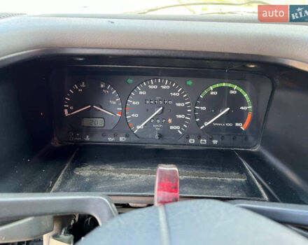 Зелений Фольксваген Transporter, об'ємом двигуна 2.4 л та пробігом 340 тис. км за 4300 $, фото 9 на Automoto.ua