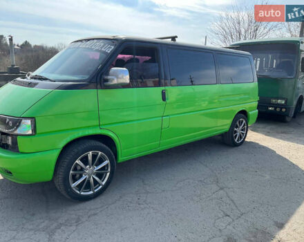 Зелений Фольксваген Transporter, об'ємом двигуна 2.4 л та пробігом 340 тис. км за 4300 $, фото 2 на Automoto.ua
