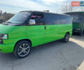 Зелений Фольксваген Transporter, об'ємом двигуна 2.4 л та пробігом 340 тис. км за 4300 $, фото 2 на Automoto.ua