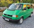 Зелений Фольксваген Transporter, об'ємом двигуна 2.5 л та пробігом 300 тис. км за 2354 $, фото 1 на Automoto.ua