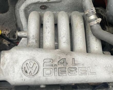 Зеленый Фольксваген Transporter, объемом двигателя 2.4 л и пробегом 240 тыс. км за 3600 $, фото 5 на Automoto.ua